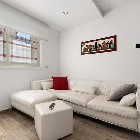 La Casa Delle Fate Apartment Roncone ภายนอก รูปภาพ