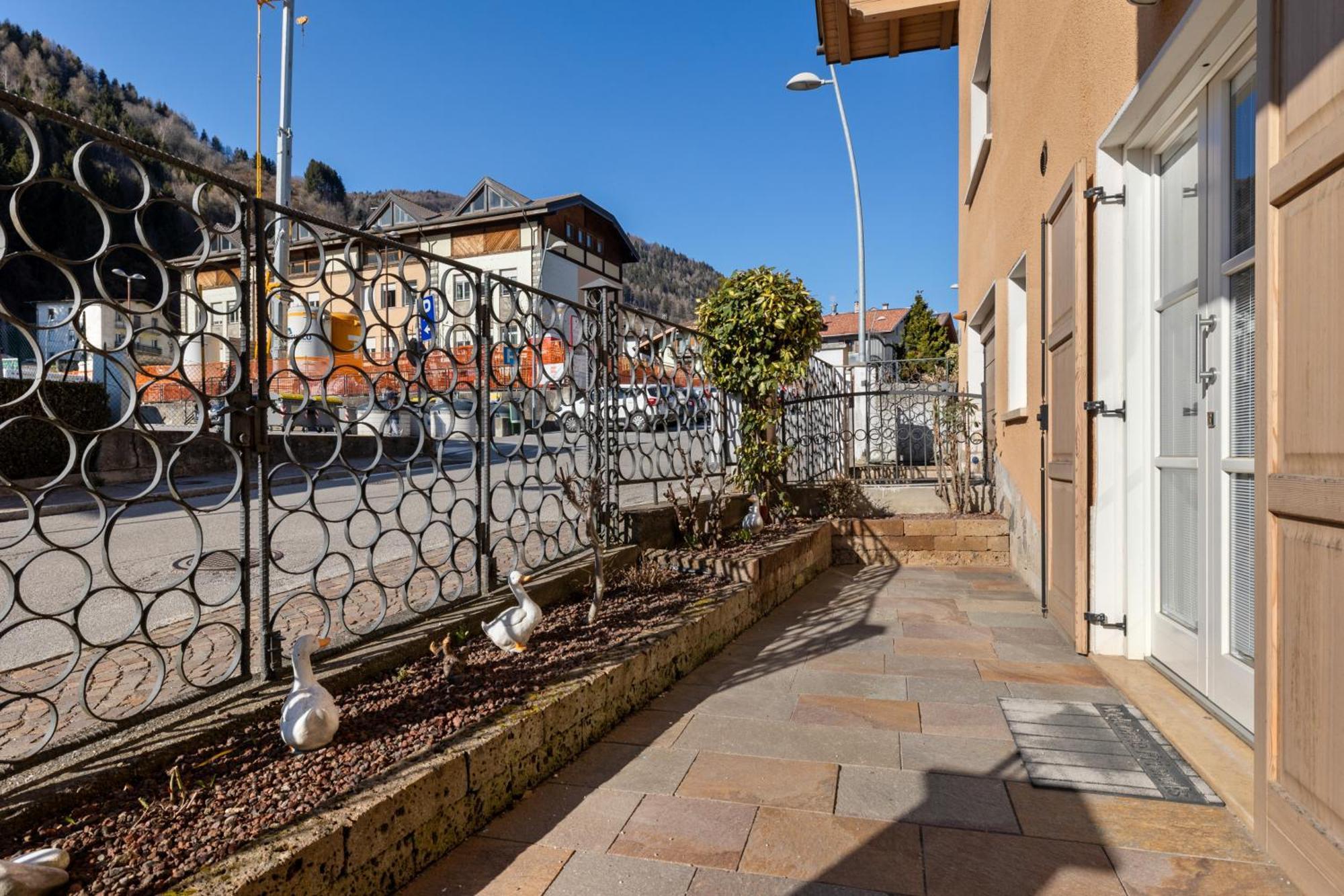 La Casa Delle Fate Apartment Roncone ภายนอก รูปภาพ